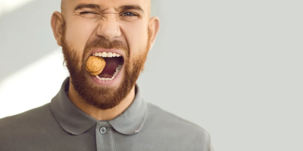 Donts-After-Tooth-Extraction